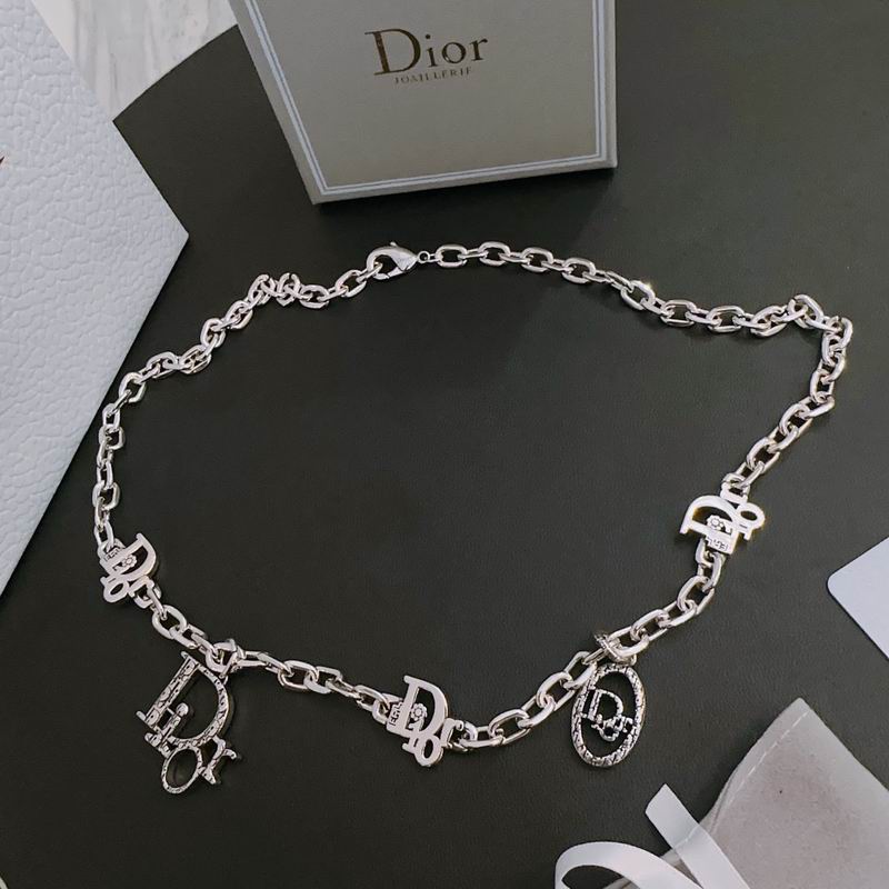 Dior Necklace 04lyr215